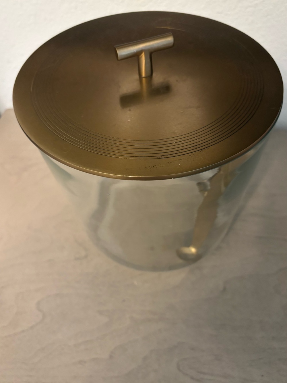 Pottery Barn Bleecker glass Ice Bucket tongs lid with an antique gold finish - Picture 3 of 6